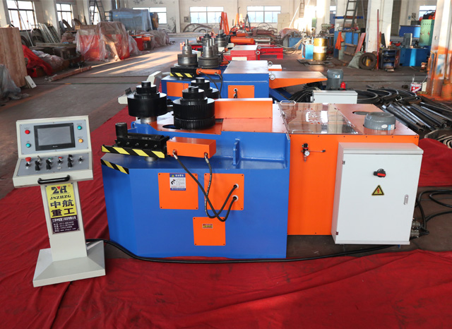 多功能型材彎曲機(jī) 多功能型材彎曲機(jī)